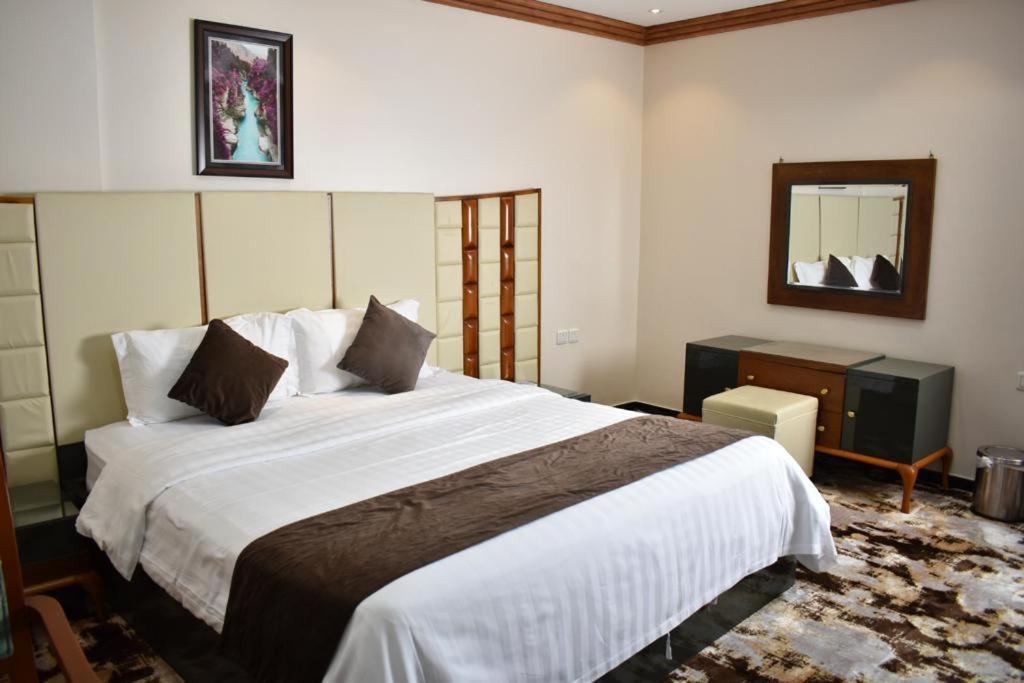 Diva Hotel Suites Jeddah Luaran gambar