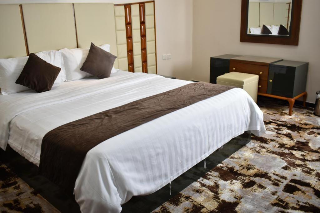 Diva Hotel Suites Jeddah Luaran gambar